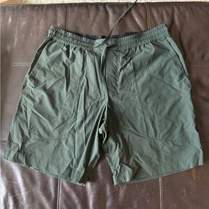 Lululemon Bowline Short 8” XL Grey Sage